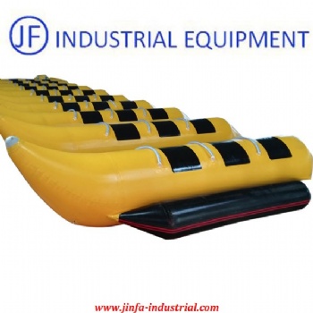 Water Sport 0.9mm PVC Tarpaulin Customised Banana Inflatable Boat