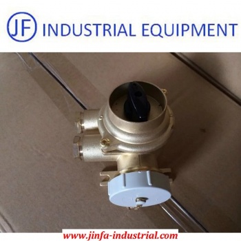 IEC Marine Brass Socket with Switch